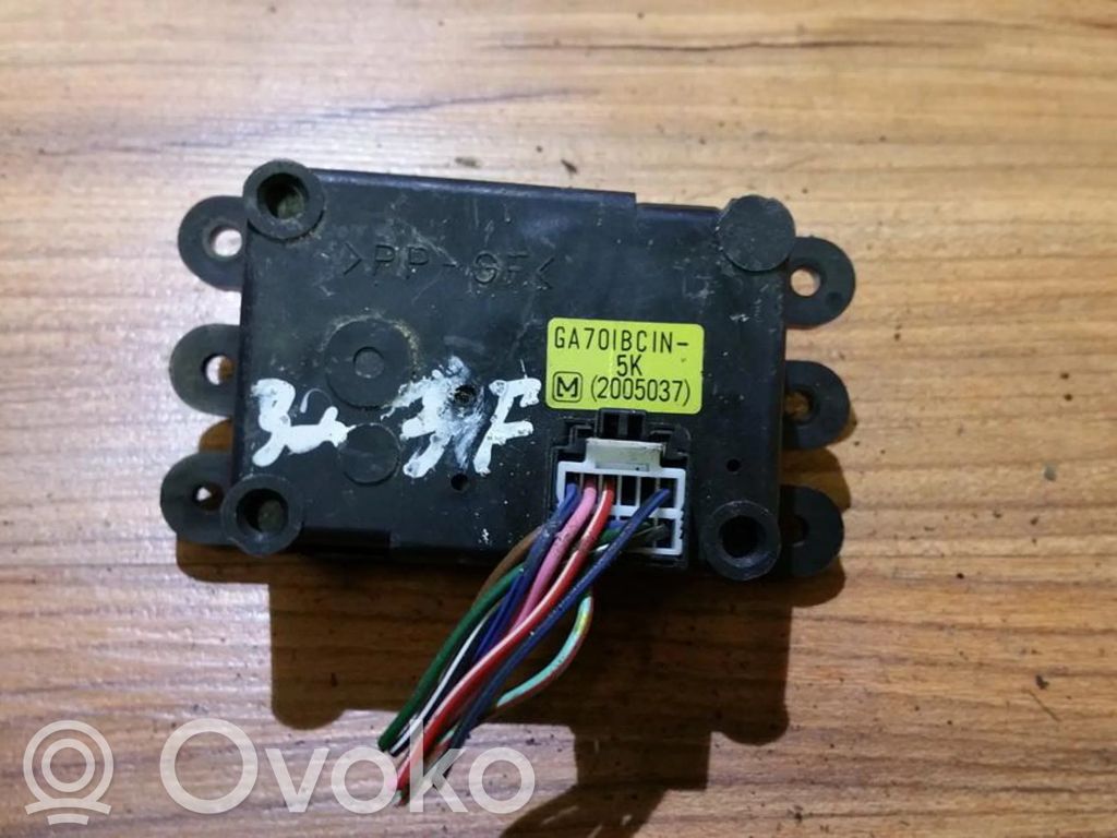 Mazda 323 F Motor/actuator clapetă aer