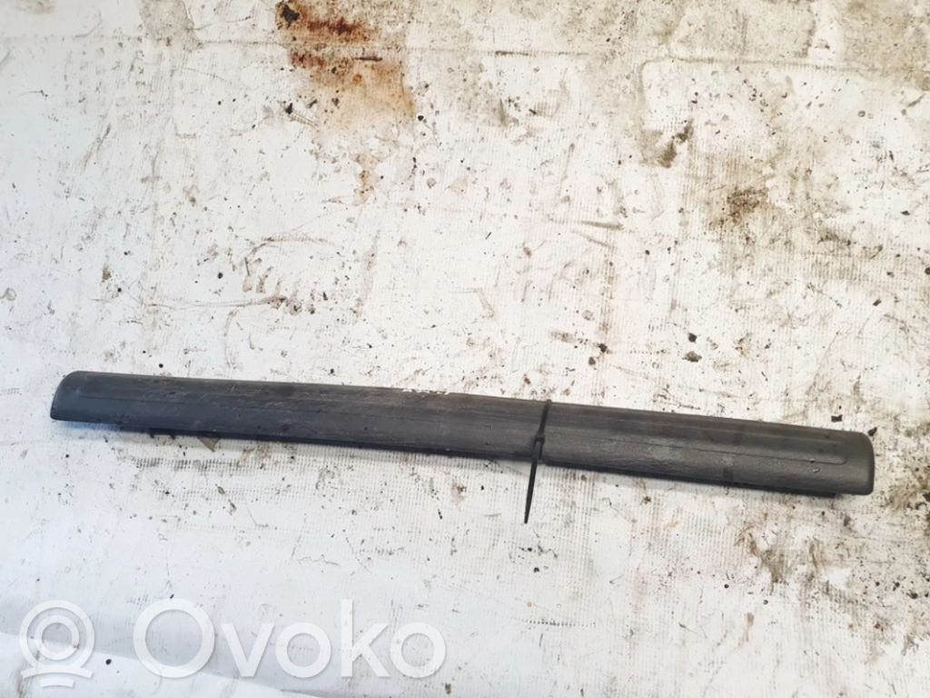 Dodge Neon Capac prag spate 