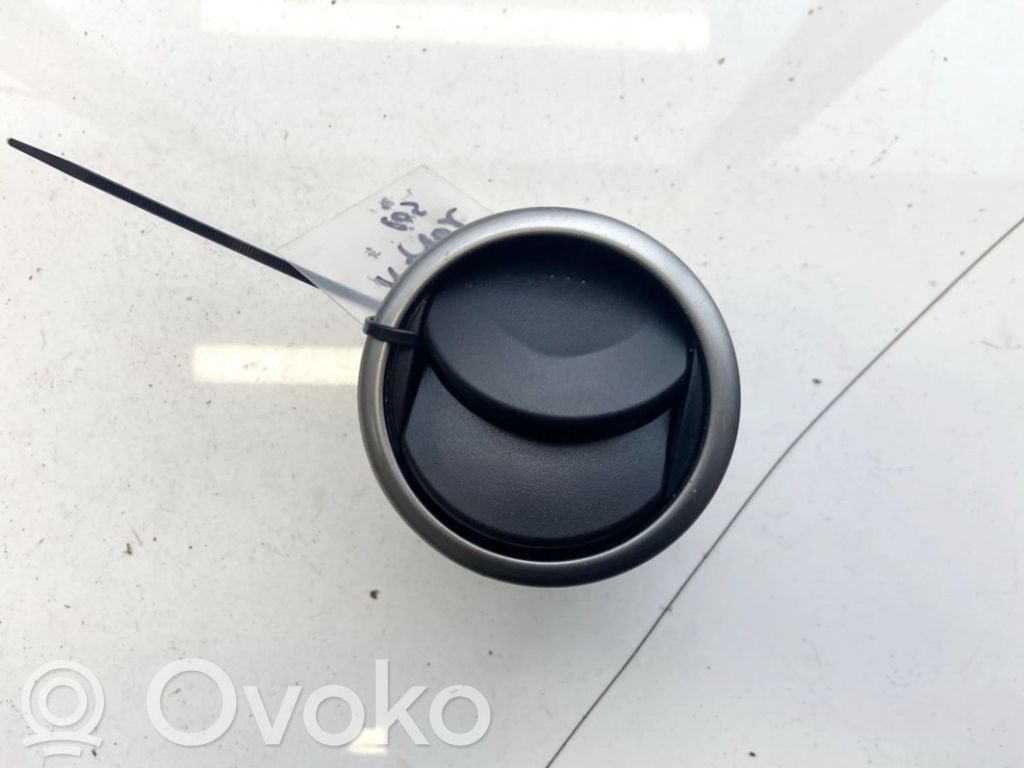 Mazda 3 I Grilă ventilație centrală 