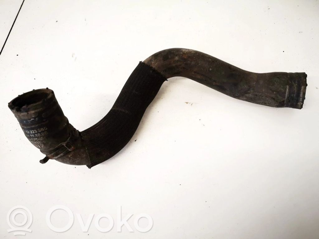 Opel Astra H Tubo flessibile del liquido di raffreddamento del motore 