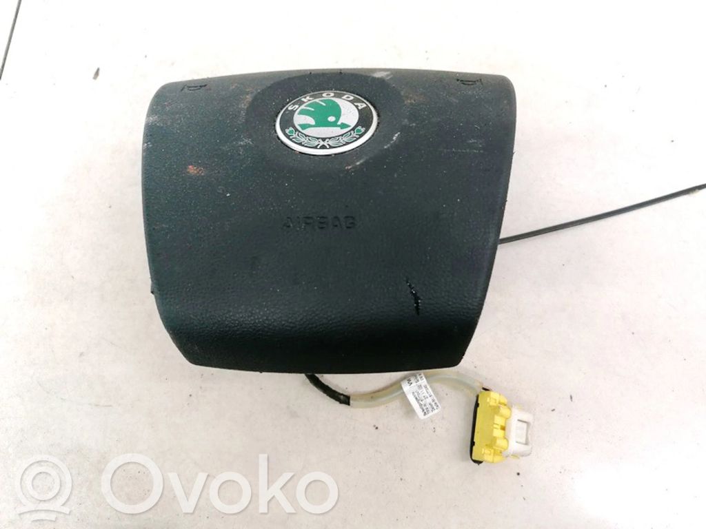 Skoda Octavia Mk2 (1Z) Airbag volan 