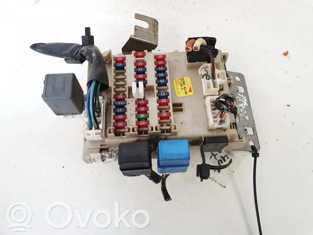 Nissan Almera Tino Set cutie siguranțe