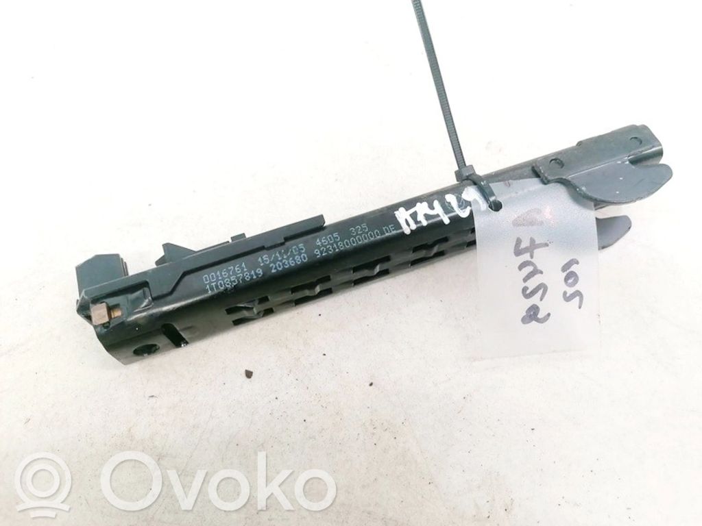 Inne części karoserii   1T0857819,0016761,0016761,1T0857819
