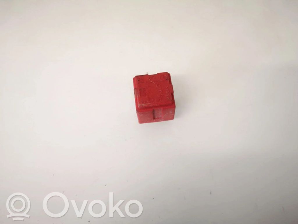 Otros relés   24438887,GM819,24438887,GM819