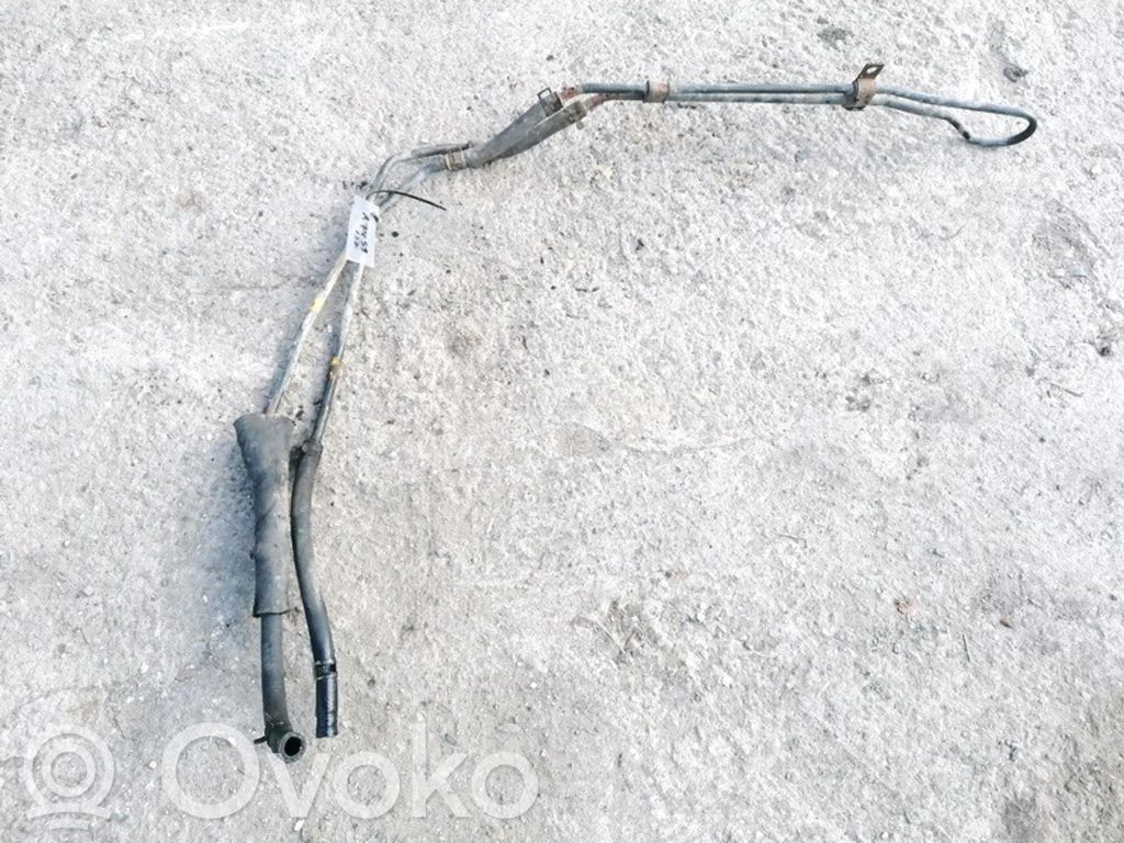 Tubo carburante