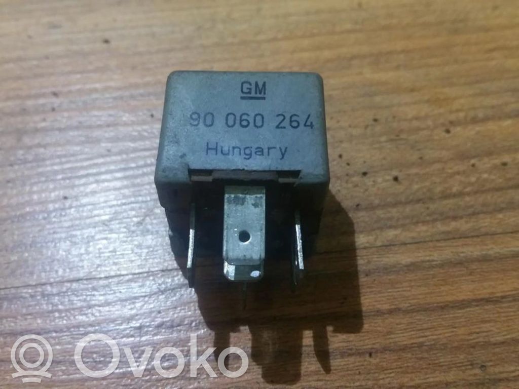 Opel Vectra B Alte relee 
