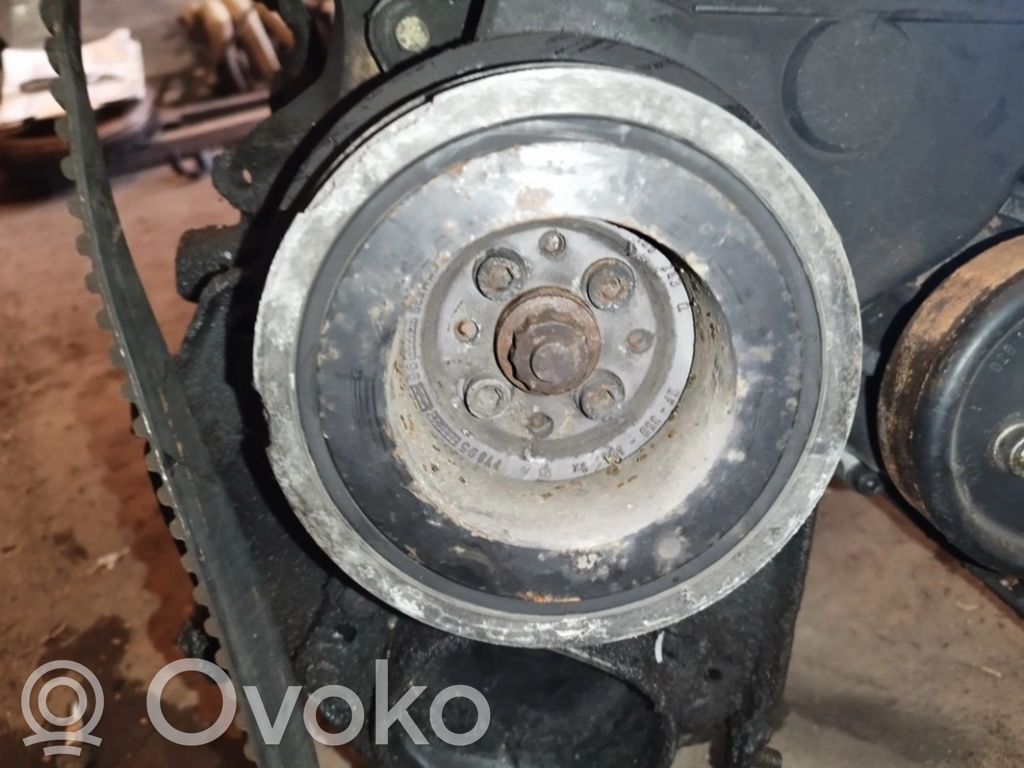 Audi A4 S4 B5 8D Puleggia dell’albero motore 