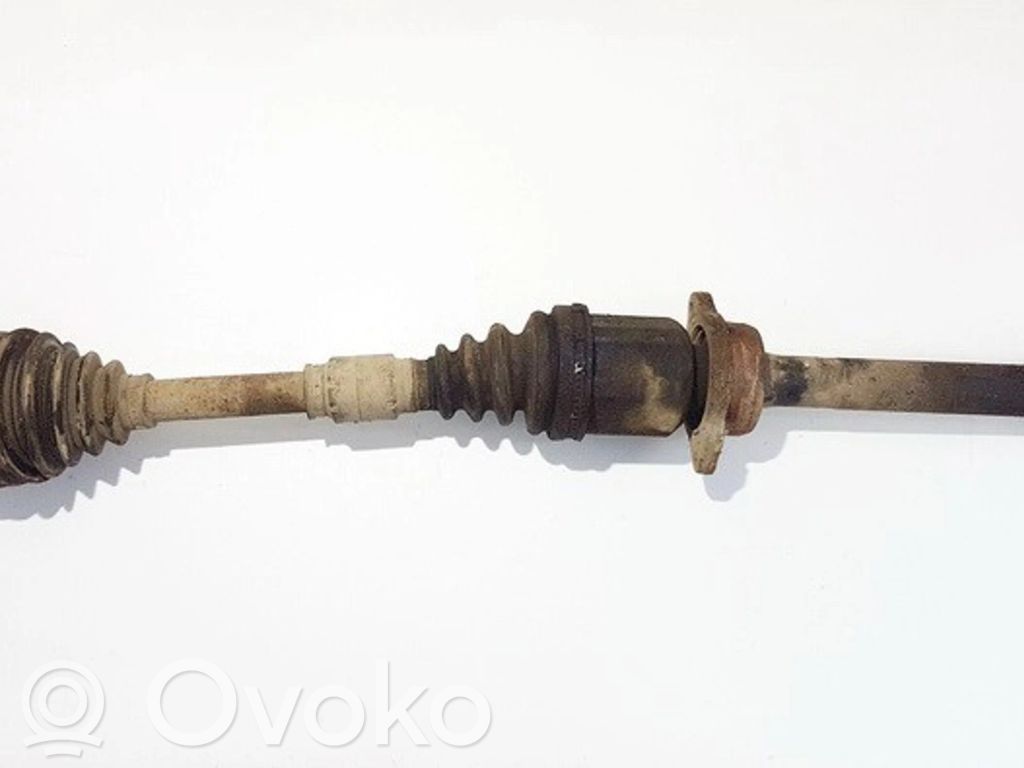Toyota Avensis Verso Arbre d'entraînement avant 