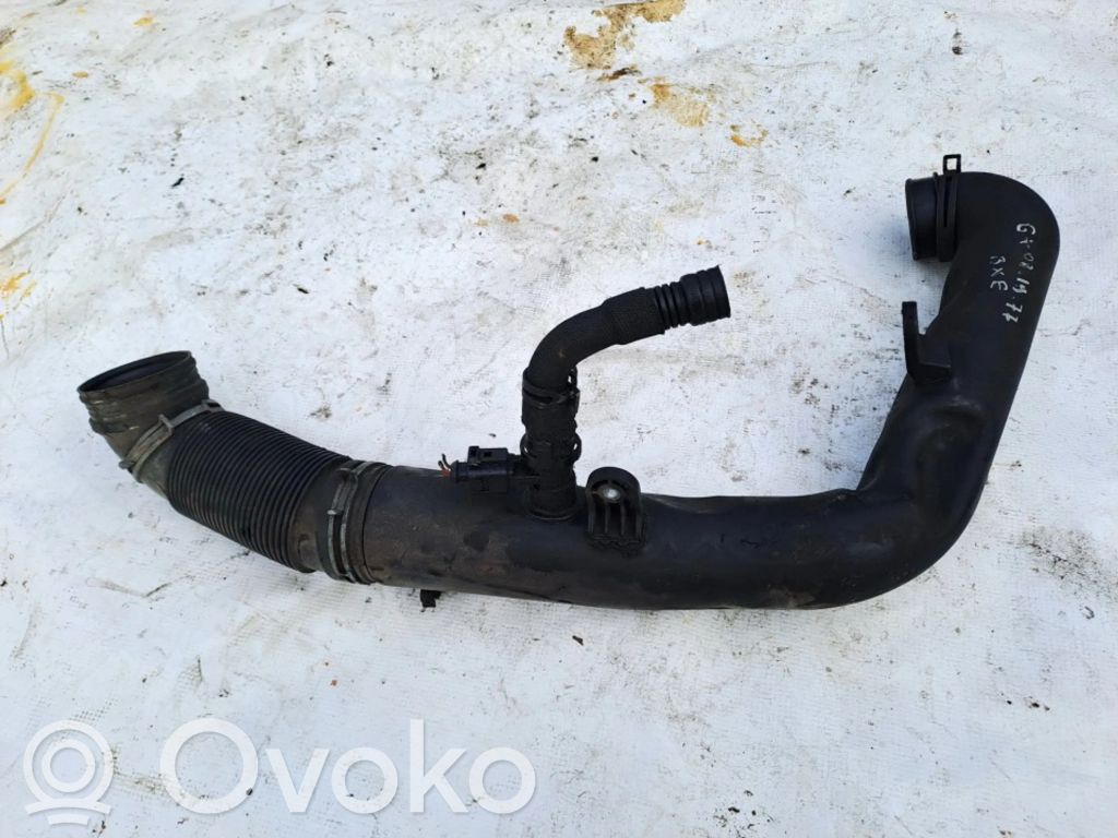 Furtun/conductă intercooler   1K0129654,446156605,1K0129654,446156605