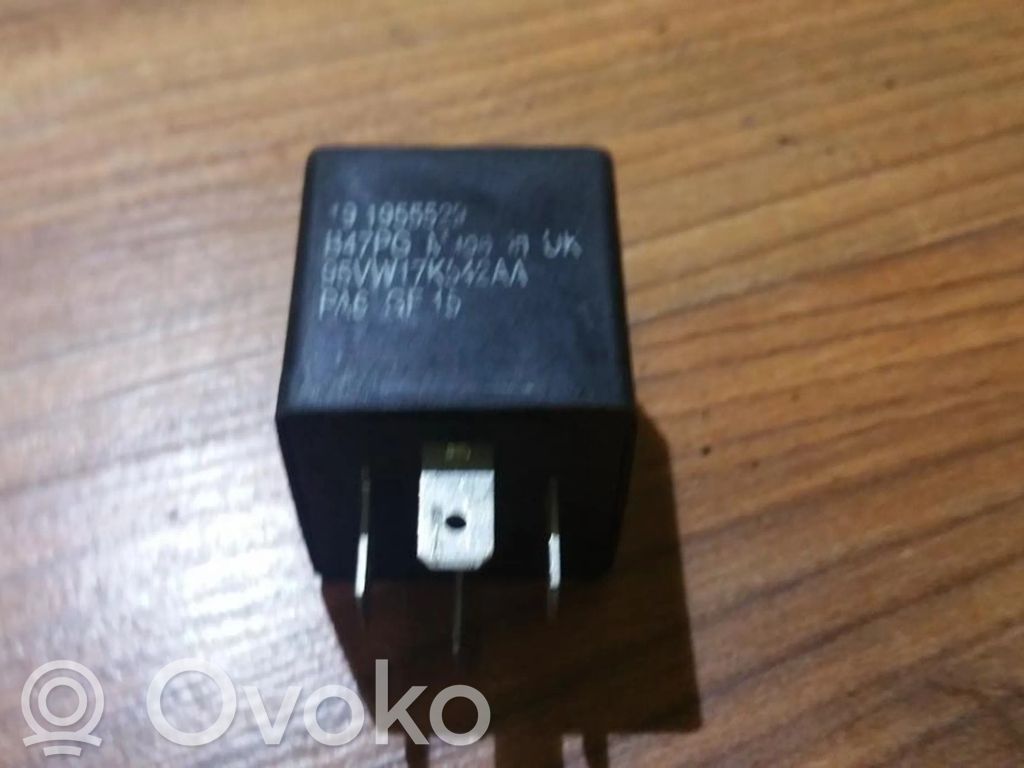 Inne przekaźniki   95VW17542AA,191955529,191955529,95VW17542AA