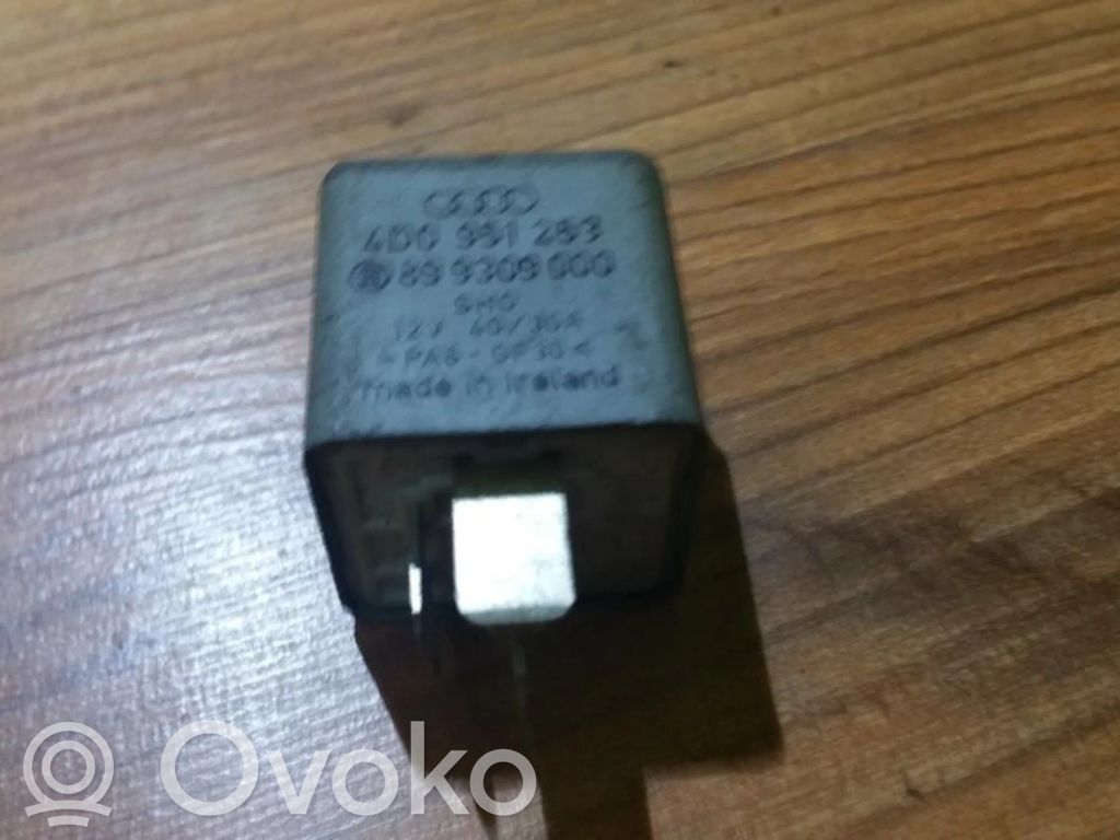 Inne przekaźniki   4D0951253,899309000,4D0951253,899309000