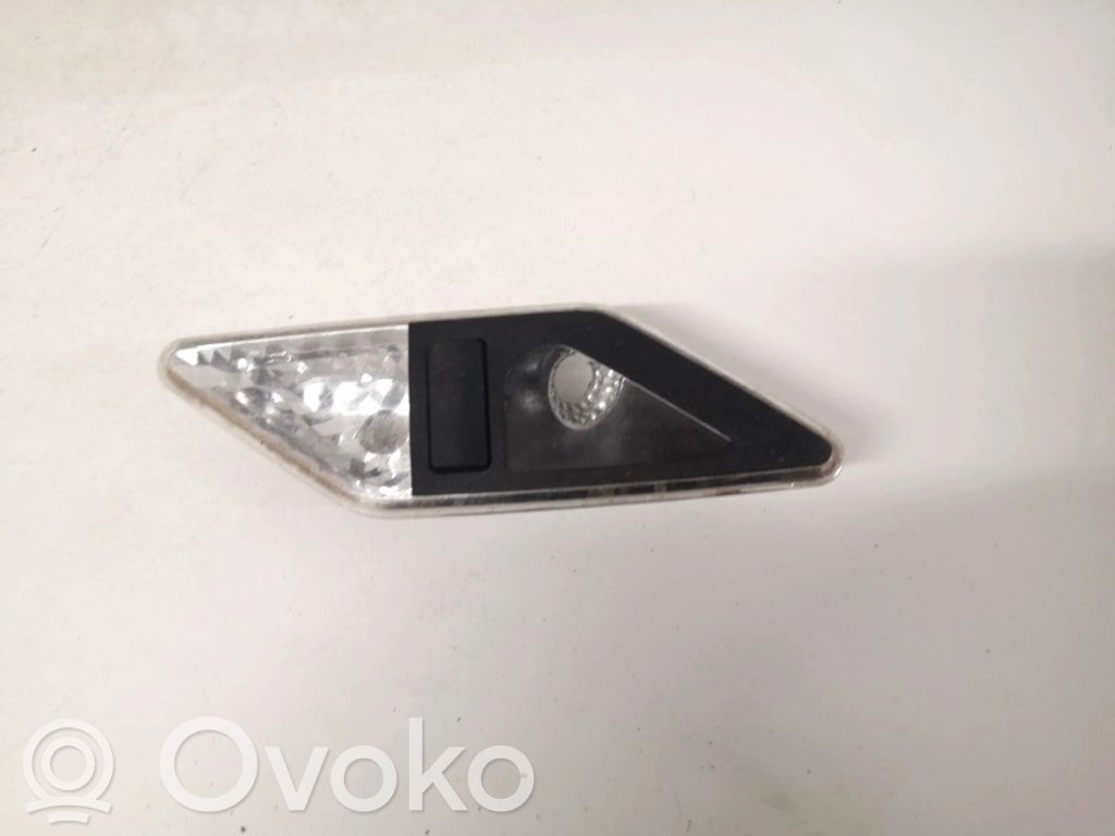 Éclairage lumière plafonnier arrière   8375585,2JA00787701,2JA00787701,8375585