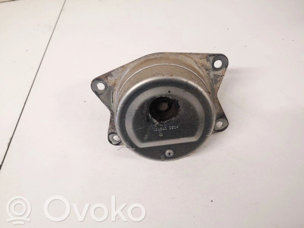 Soporte de montaje del motor   V04643,V04643
