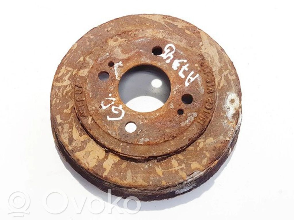 Tambour de frein arrière