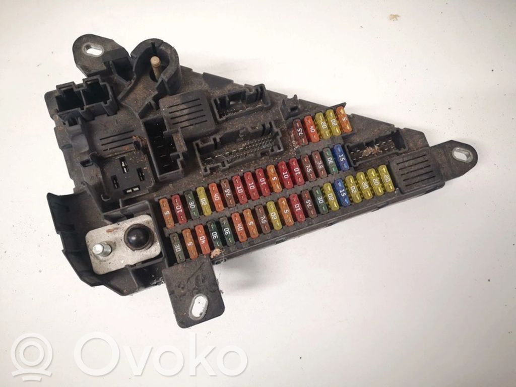 BMW 5 E60 E61 Fuse box set 