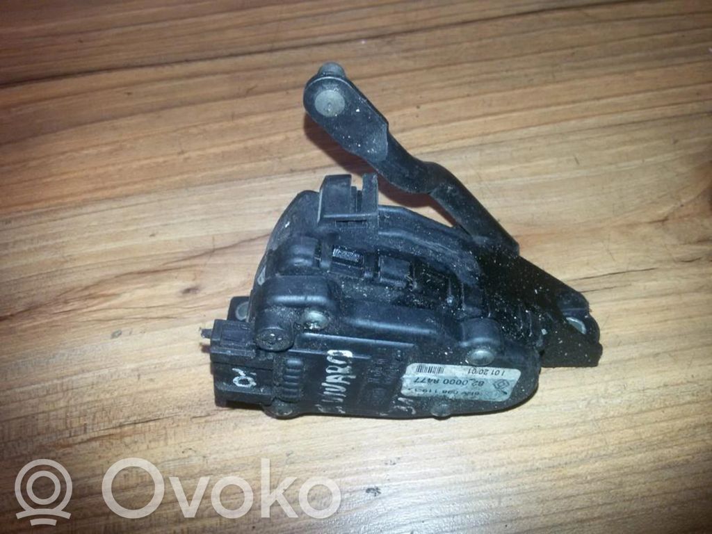 Opel Vivaro Pedale dell’acceleratore 