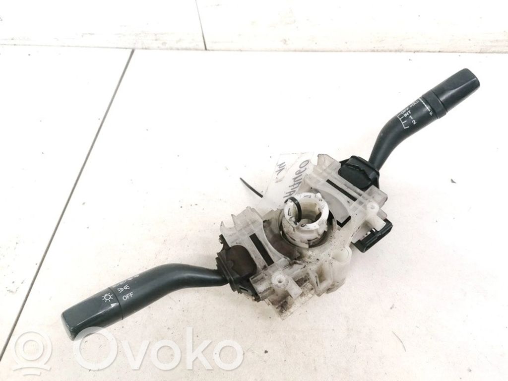 Mazda 626 Pyyhkimen/suuntavilkun vipukytkin 