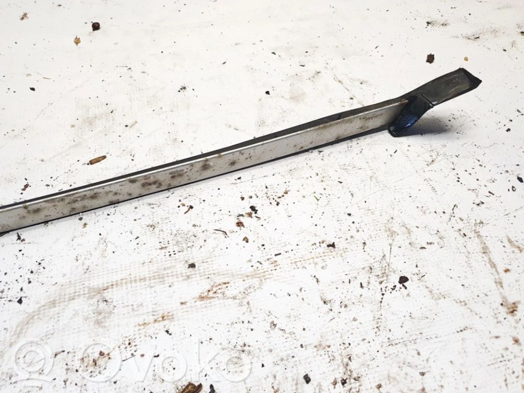 Opel Vectra C Rivestimento modanatura del vetro della portiera anteriore