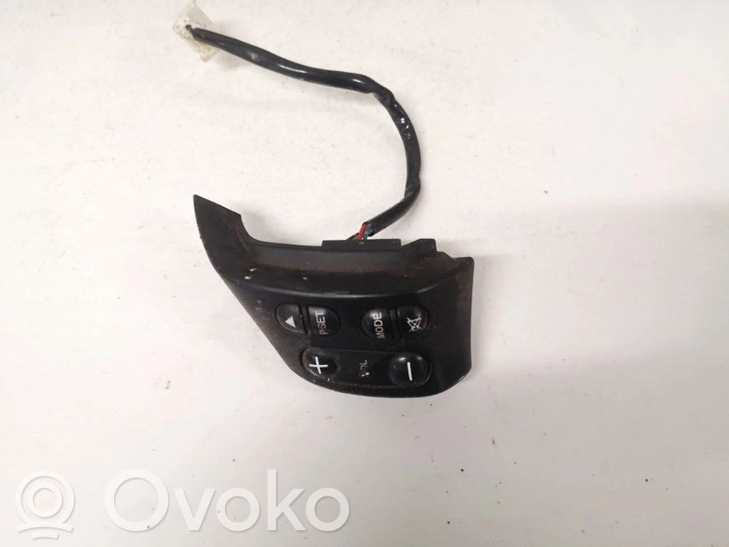 Mazda 2 Steering wheel buttons/switches 