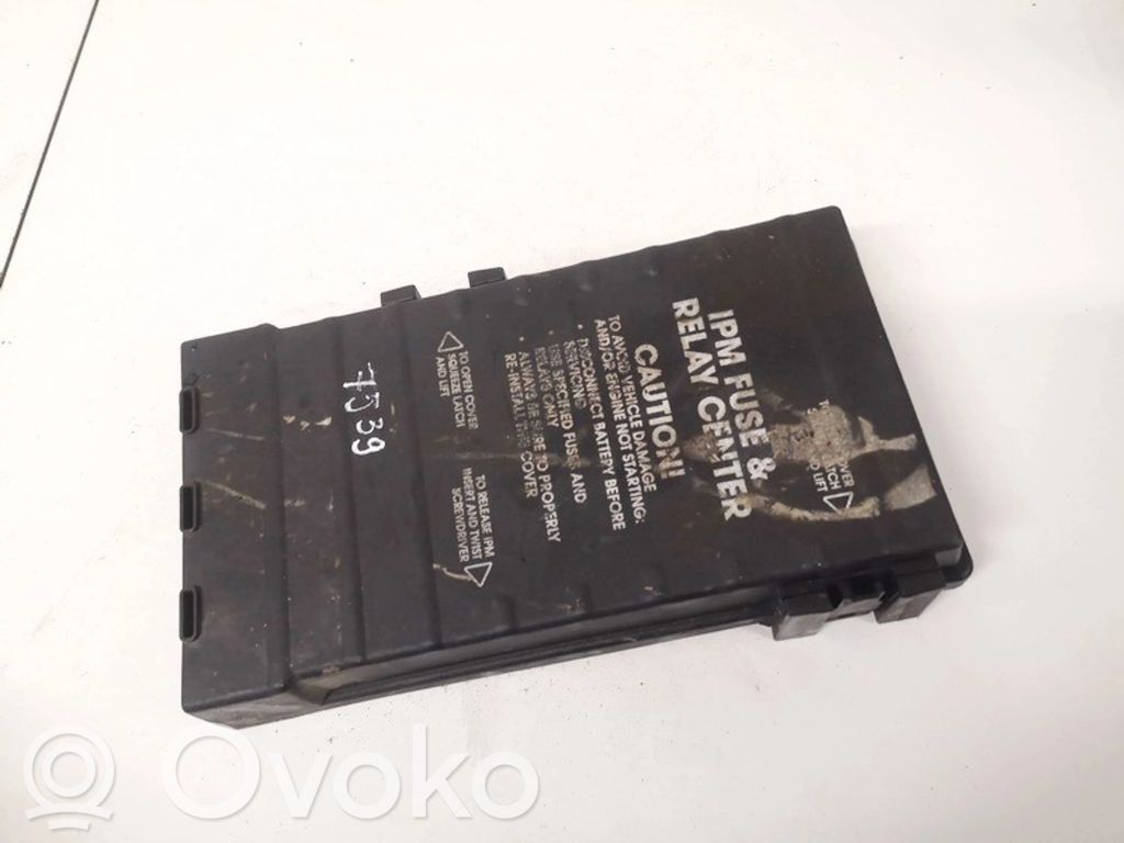 Sulakerasian kansi   04727078AA,04727078AA