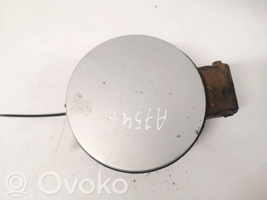 Volkswagen PASSAT B5 Klapka wlewu paliwa 