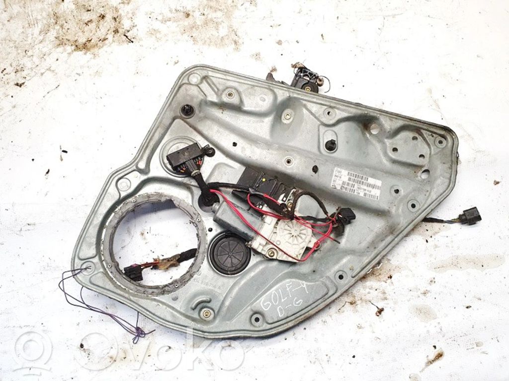 Volkswagen Golf IV Alzacristalli del portellone scorrevole con motorino