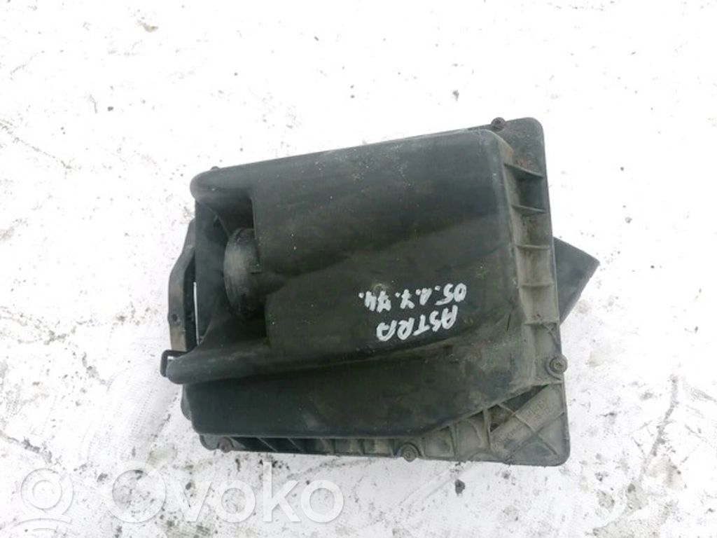 Opel Astra H Cutie filtru aer 