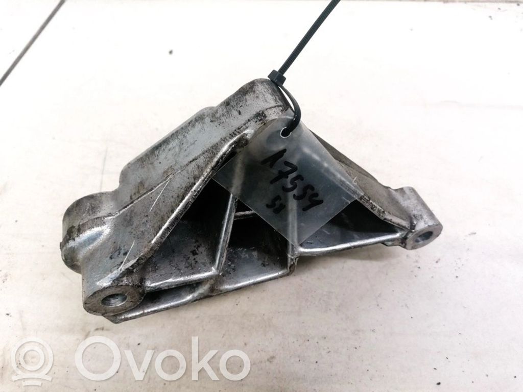 Volvo S40, V40 Łapa / Mocowanie silnika 