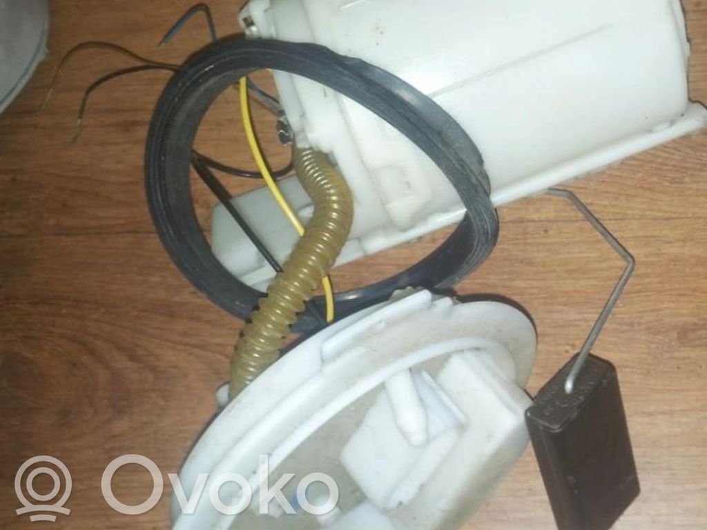 Volkswagen Golf Plus Pompă combustibil în rezervor 