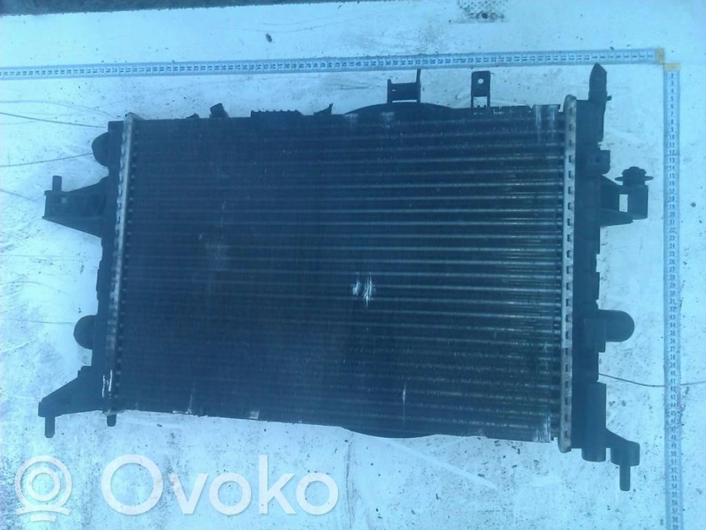 Opel Corsa C Radiator lichid răcire 