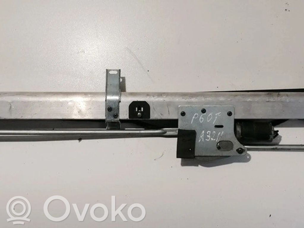 Parasolar electric lunetă