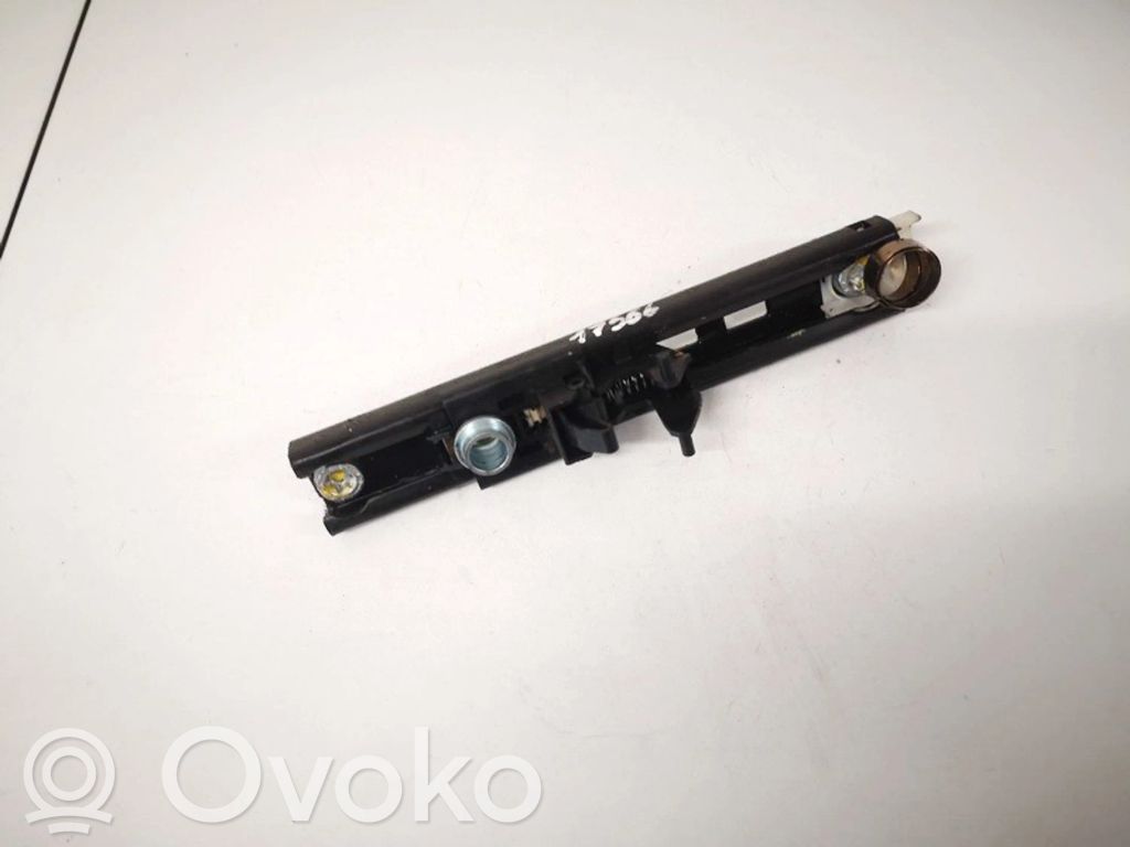 Opel Zafira A Altra parte esteriore 