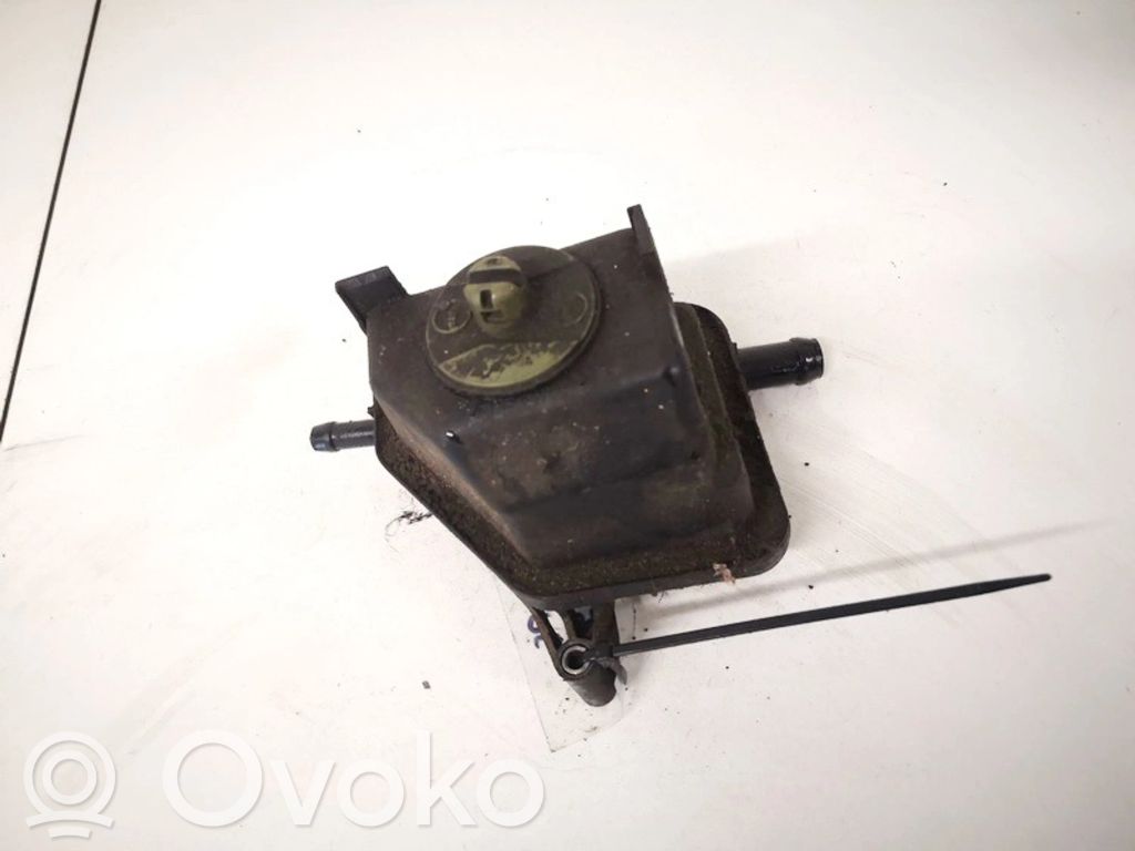 Ohjaustehostimen nestesäiliö   1J0422371,1J0422371