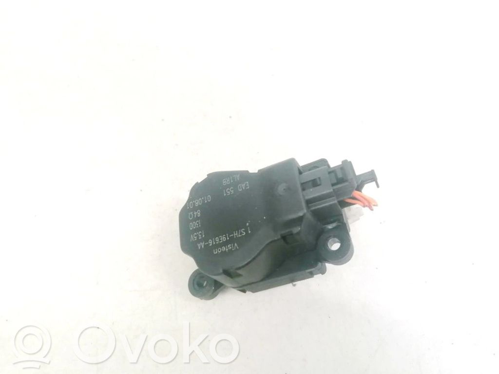 Moteur / actionneur de volet de climatisation   1S7H19E616AA,1S7H19E616AA,1S7H19E616AA,1S7H19E616AA