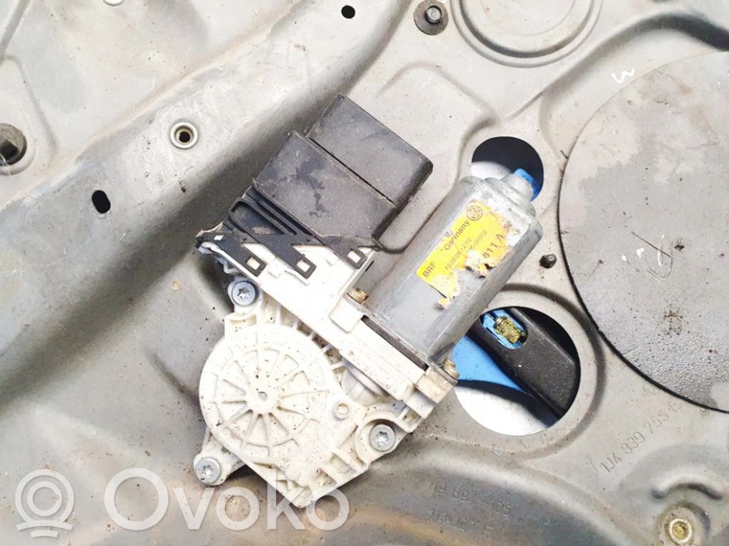 Volkswagen Golf IV Silniczek podnoszenia szyby drzwi tylnych 