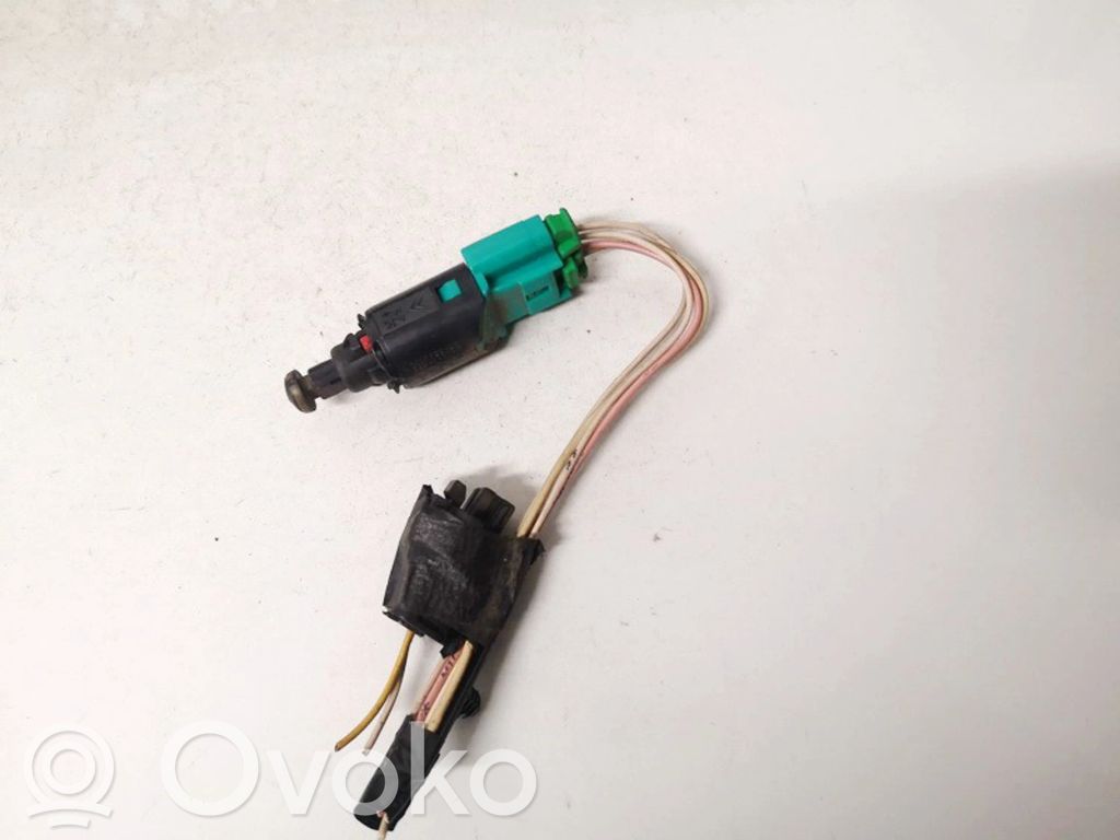 Interruptor sensor del pedal de freno   9650688480,9650688480