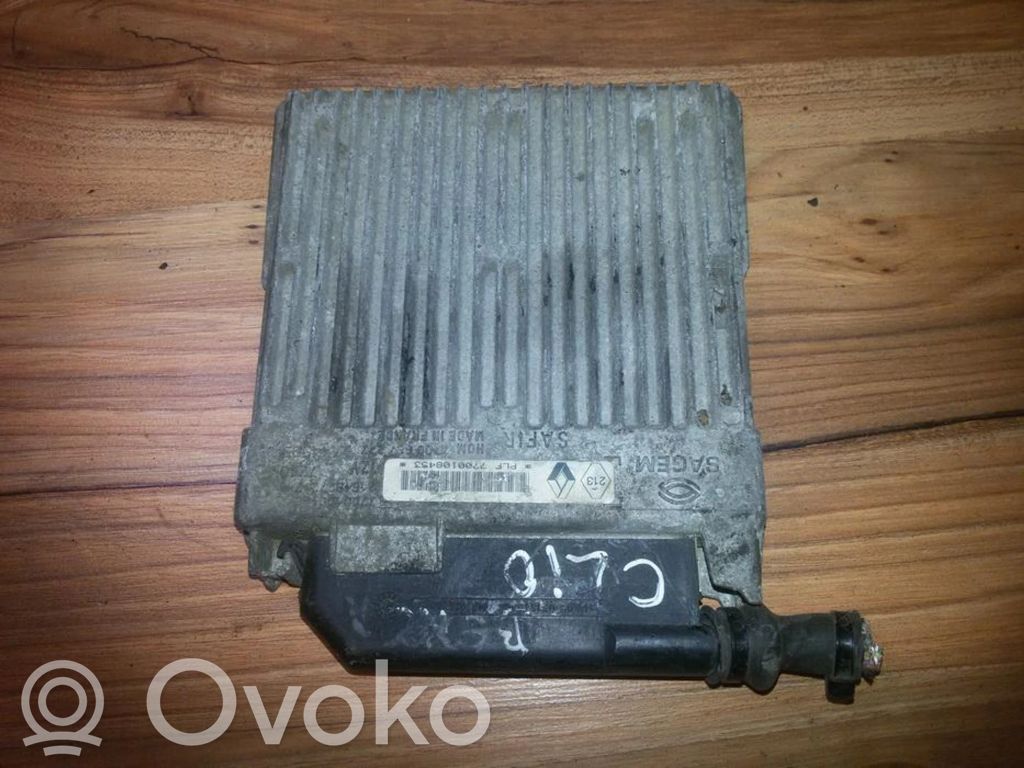 Renault Clio I Engine control unit/module 