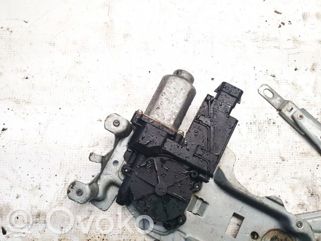 Opel Meriva A Motorino alzacristalli della portiera anteriore 