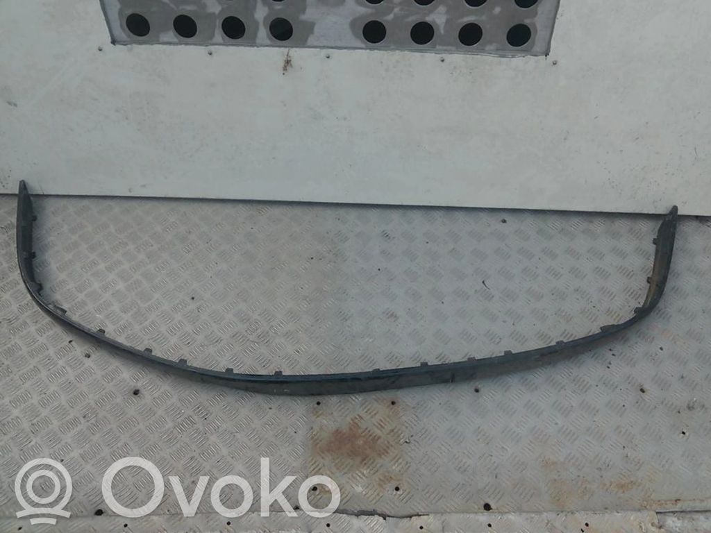 Volkswagen Golf IV Moulure de pare-chocs avant