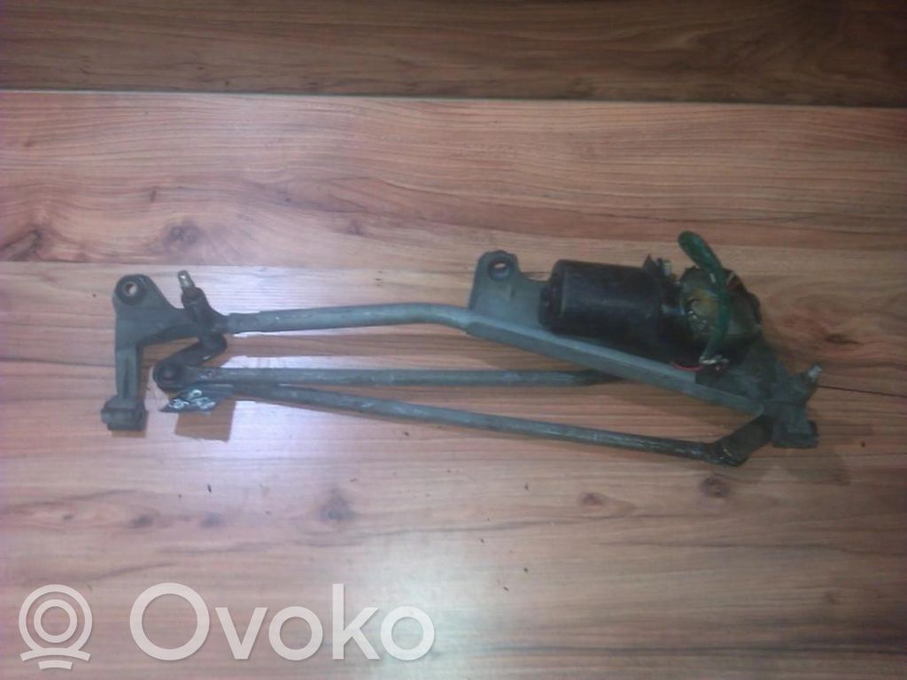 Motor și paralelogram ștergător parbriz