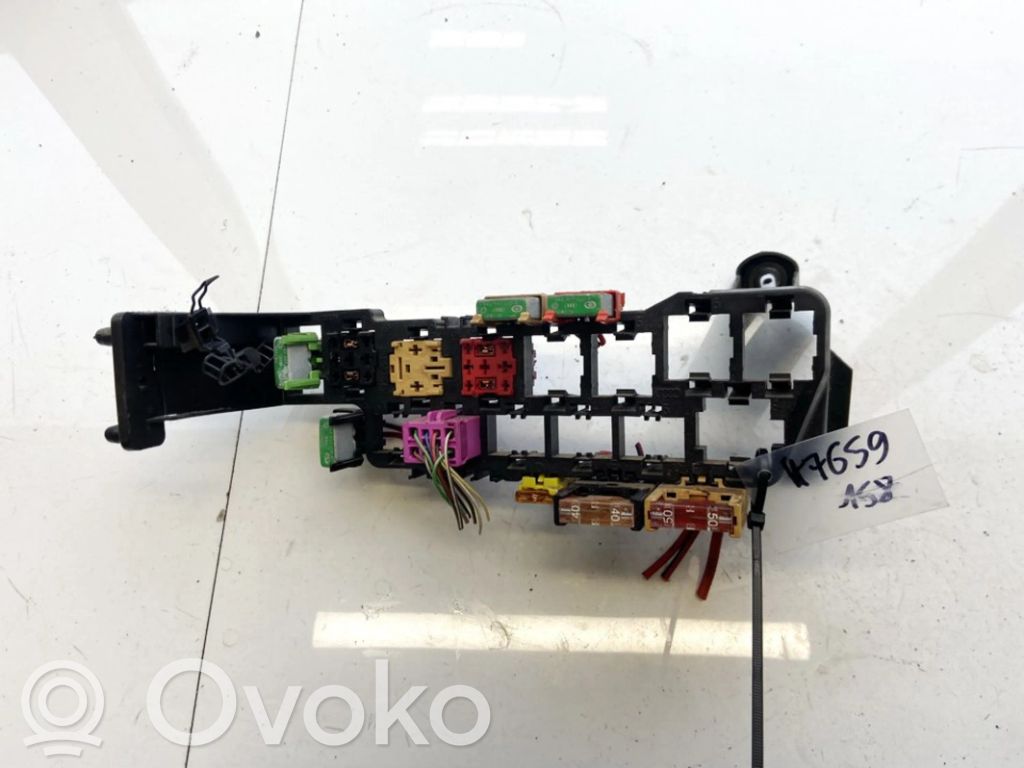 Audi A6 S6 C5 4B Set scatola dei fusibili 