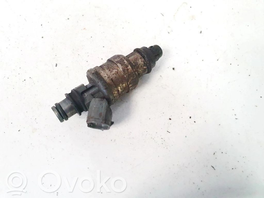 Inyector de combustible   1955002040,1955002040,1955002040,1955002040