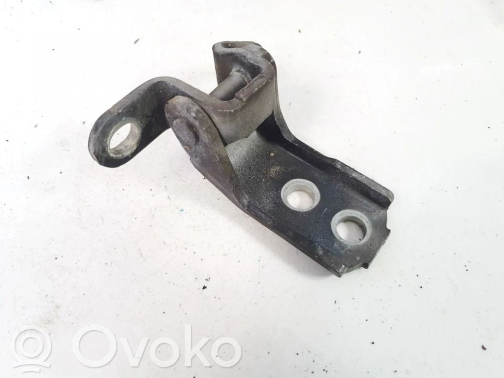 Toyota Aygo AB10 Priekinis viršutinis vyris