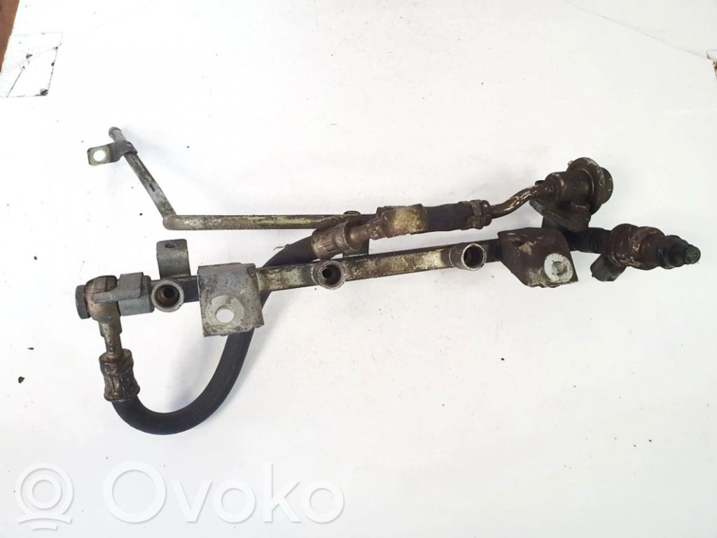 Daihatsu Applause Tubo principal de alimentación del combustible 