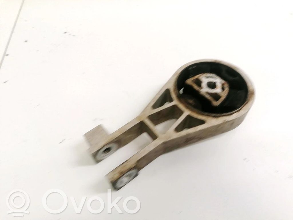 Moottorin kiinnikekorvake   633374681,2201081,2201081,633374681