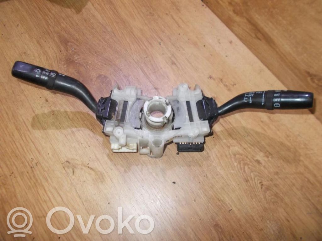 Mazda 626 Commodo, commande essuie-glace/phare 