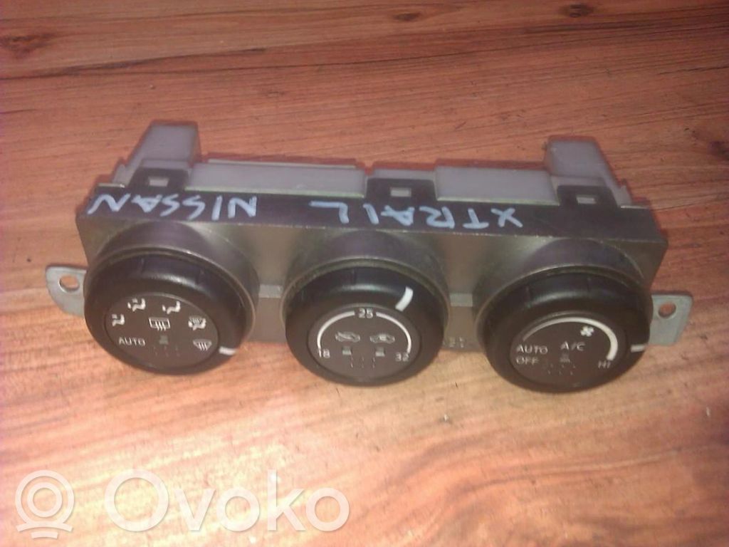 Nissan X-Trail T30 Unitate control climatizare