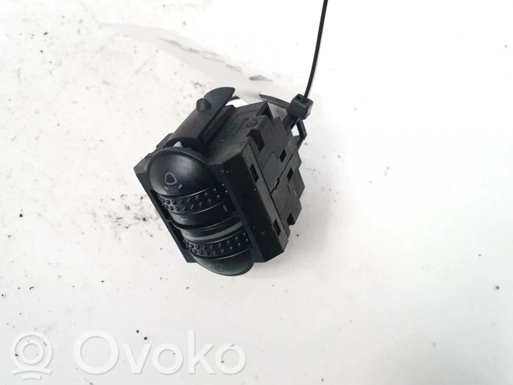 Volkswagen PASSAT B5 Comutator control nivel faruri