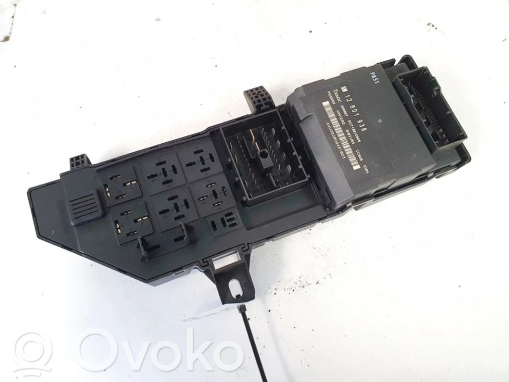 Saab 9-3 Ver2 Skrzynka bezpieczników / Komplet 