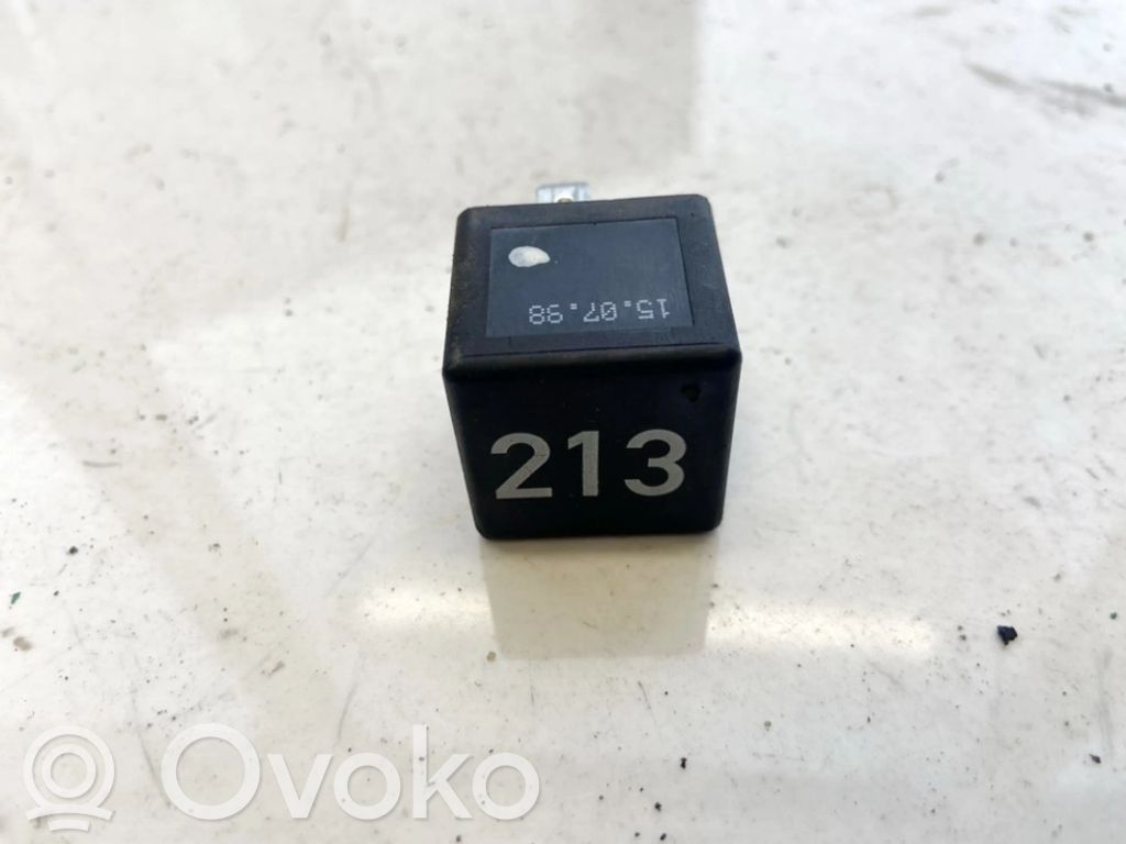 Inne przekaźniki   443951253AA,899574000,443951253AA,899574000
